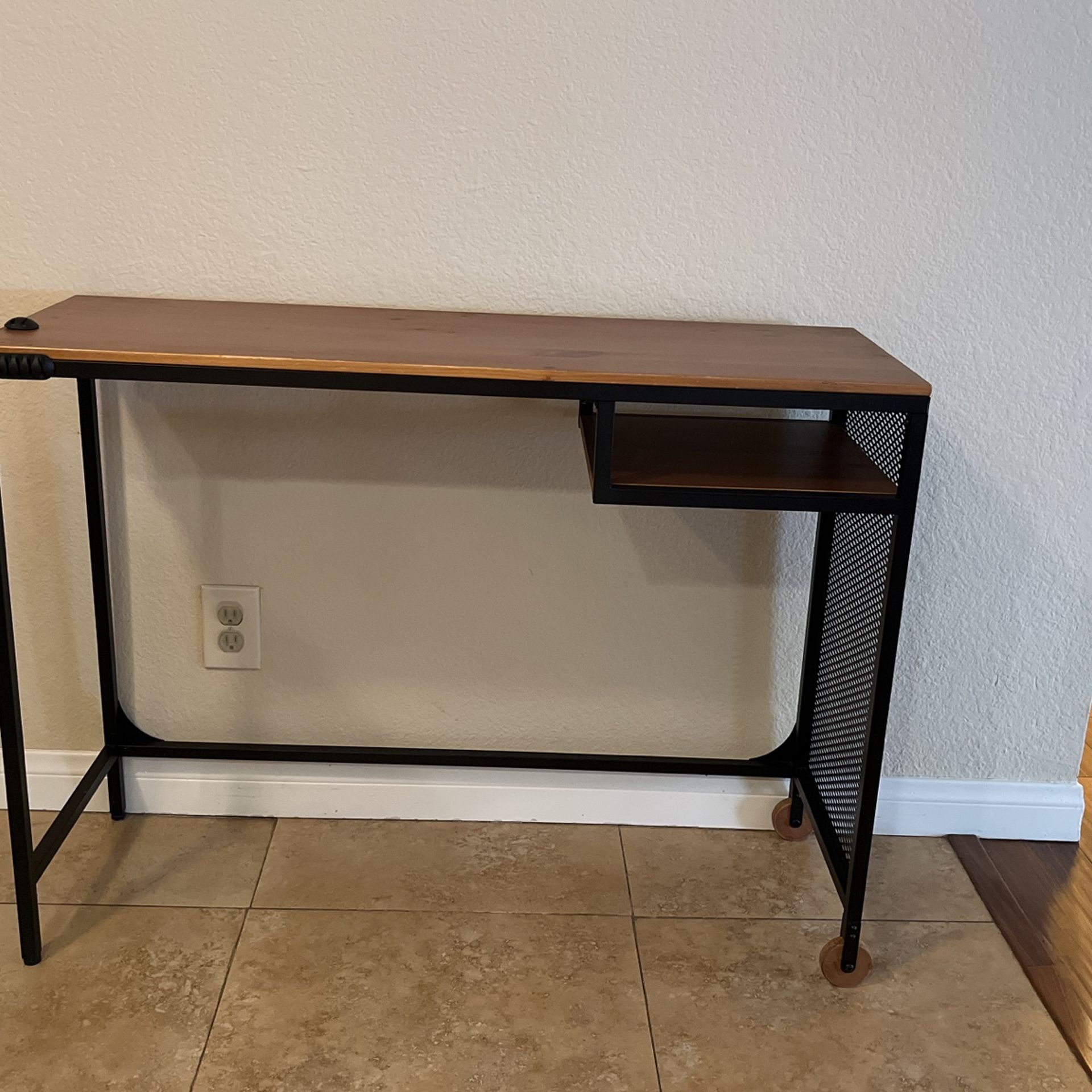 Computer Desk