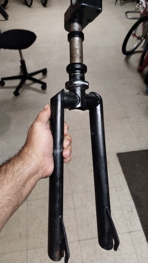 Vintage GT Stiletto Forks With FSA Headsets And Robinson Stem Complete Set Up 