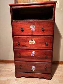 Dresser