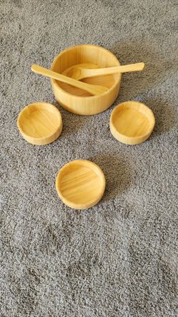 Salad Bowl Set
