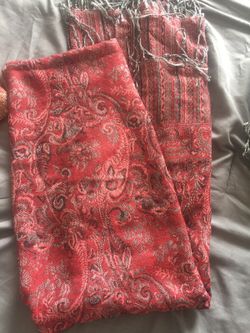 Scarfs