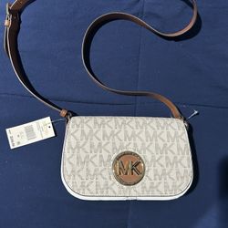Michael Kors Purse Brand New 