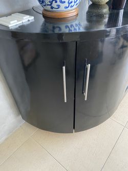 Pulls For Drawers Or Cabinets