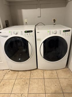 Very nice kenmore washer and dryer set everything work good only $450 
