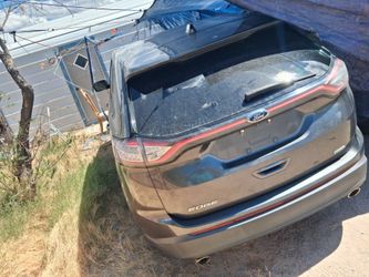 2017 Ford Edge
