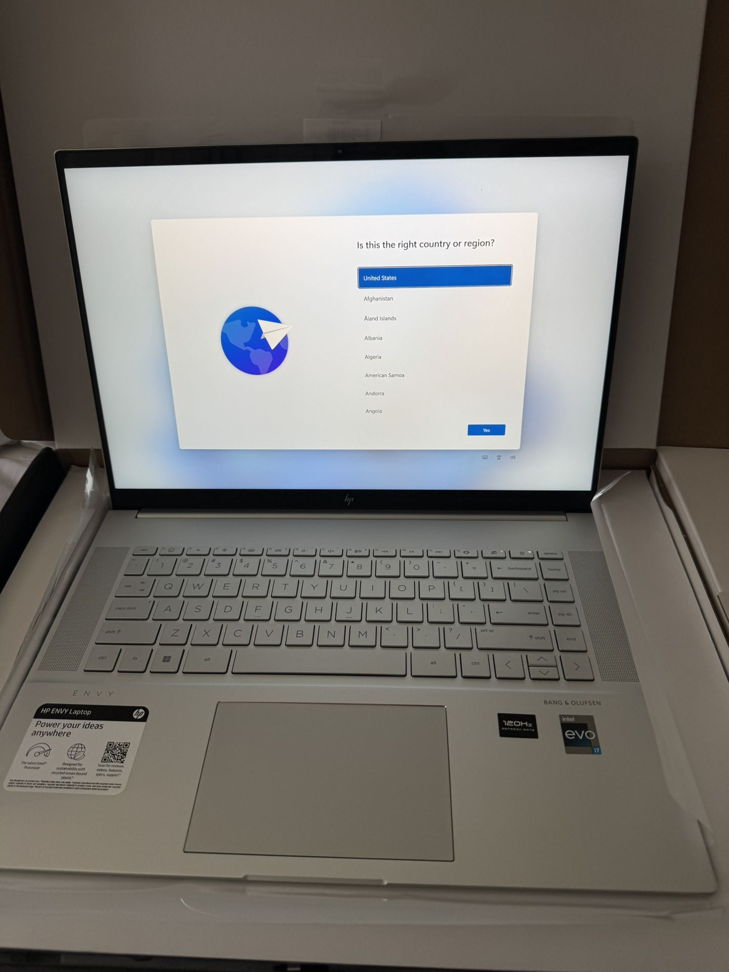 HP Laptop, Brand New, Never Use