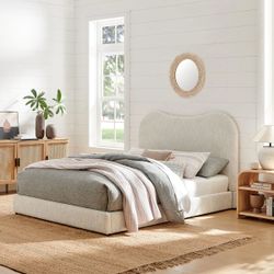 Boucle Queen Platform Bed in Pearl (MO7233) $499 DELIVER AVAILABLE