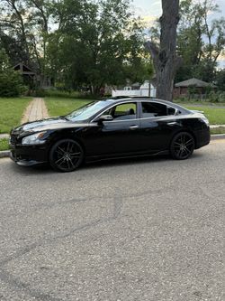 2012 Nissan Maxima