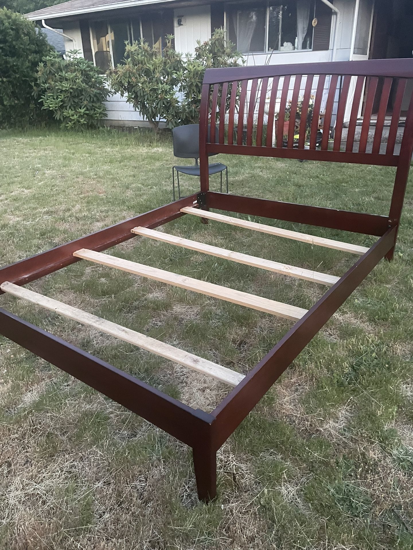 Nice Modern Wood Queen Bed Frame 