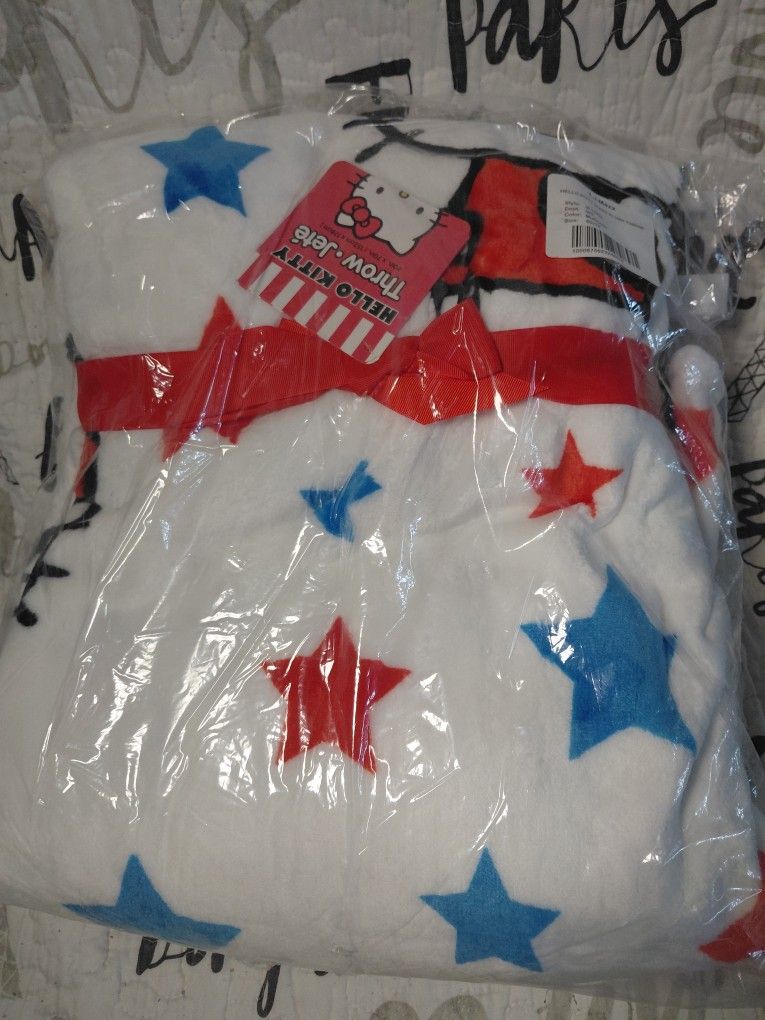 Hello Kitty Star Plush Throw