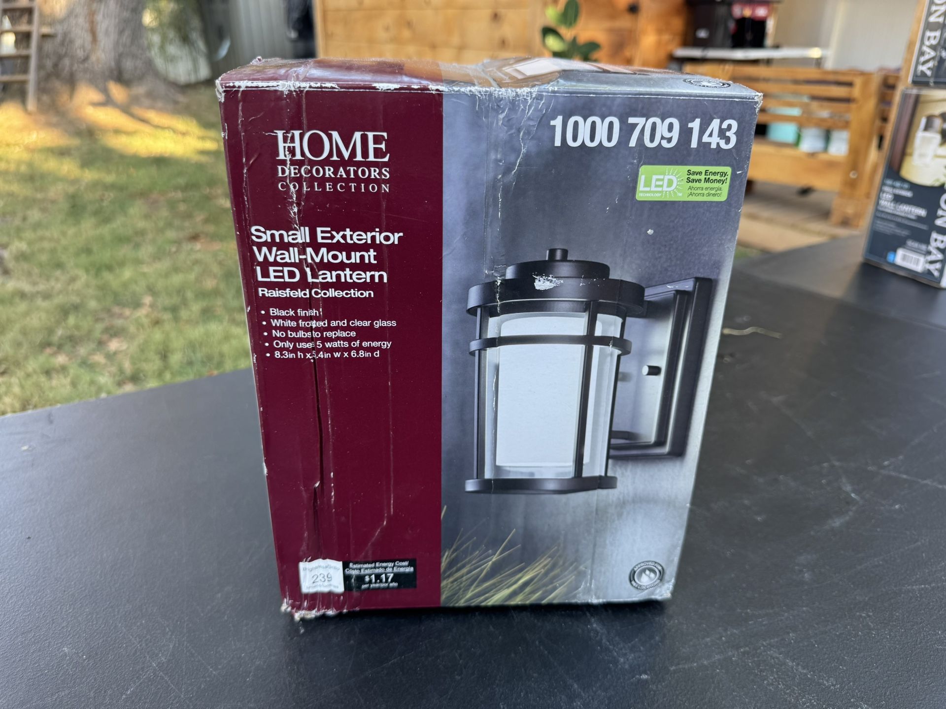 LED Exterior Light  1000 709 143 - New 