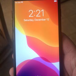 iPhone 7 89% Battery Unlocked