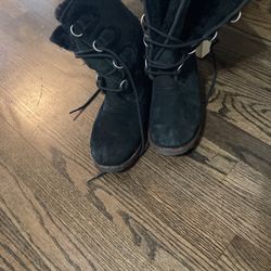 Ugg Boots  Women’s Size  7