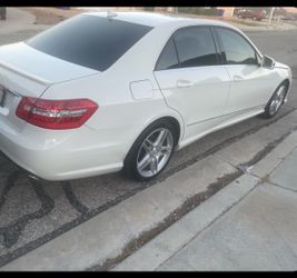 2010 Mercedes-Benz E-Class