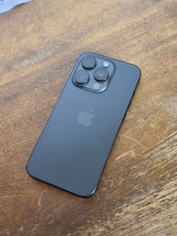 iPhone 15 Pro 128GB Unlocked