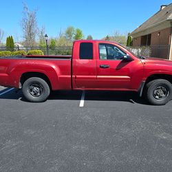 2007 Mitsubishi Raider