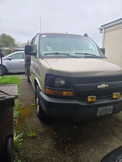 2005 chevy 2500 work van