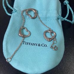 Tiffany Co  Hearts bracelet 7”