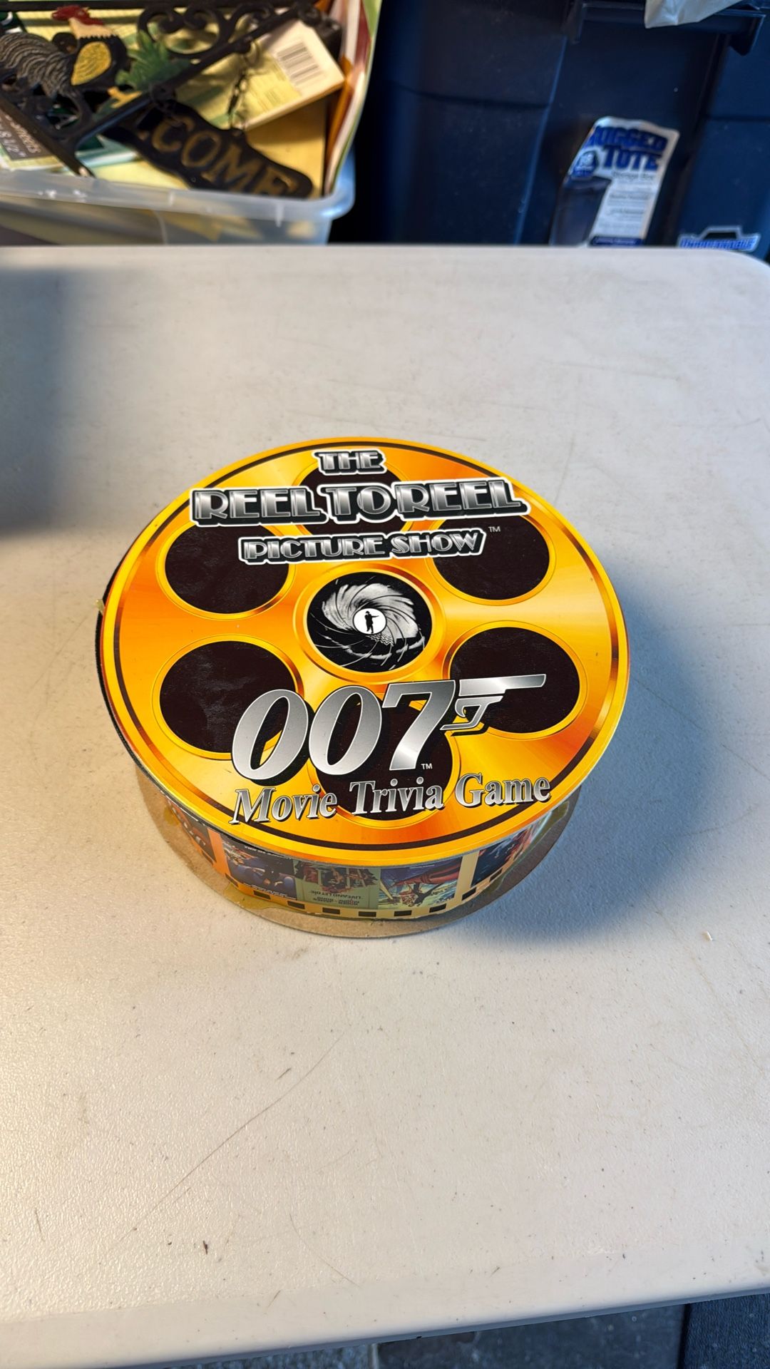 007 Movie Trivial Game