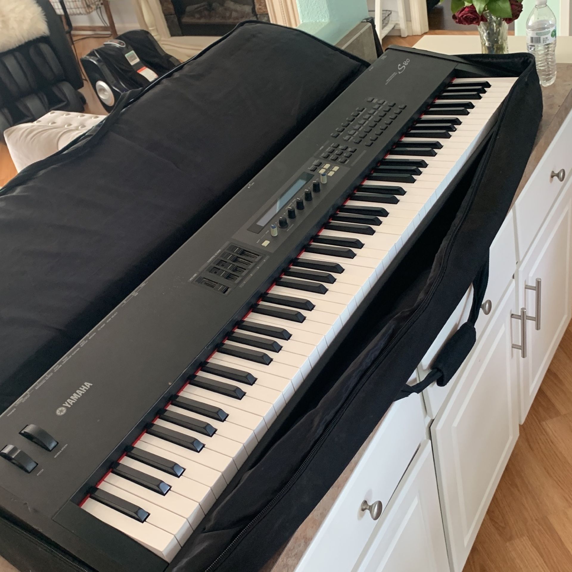 Used Yamaha S80 Synthesizer