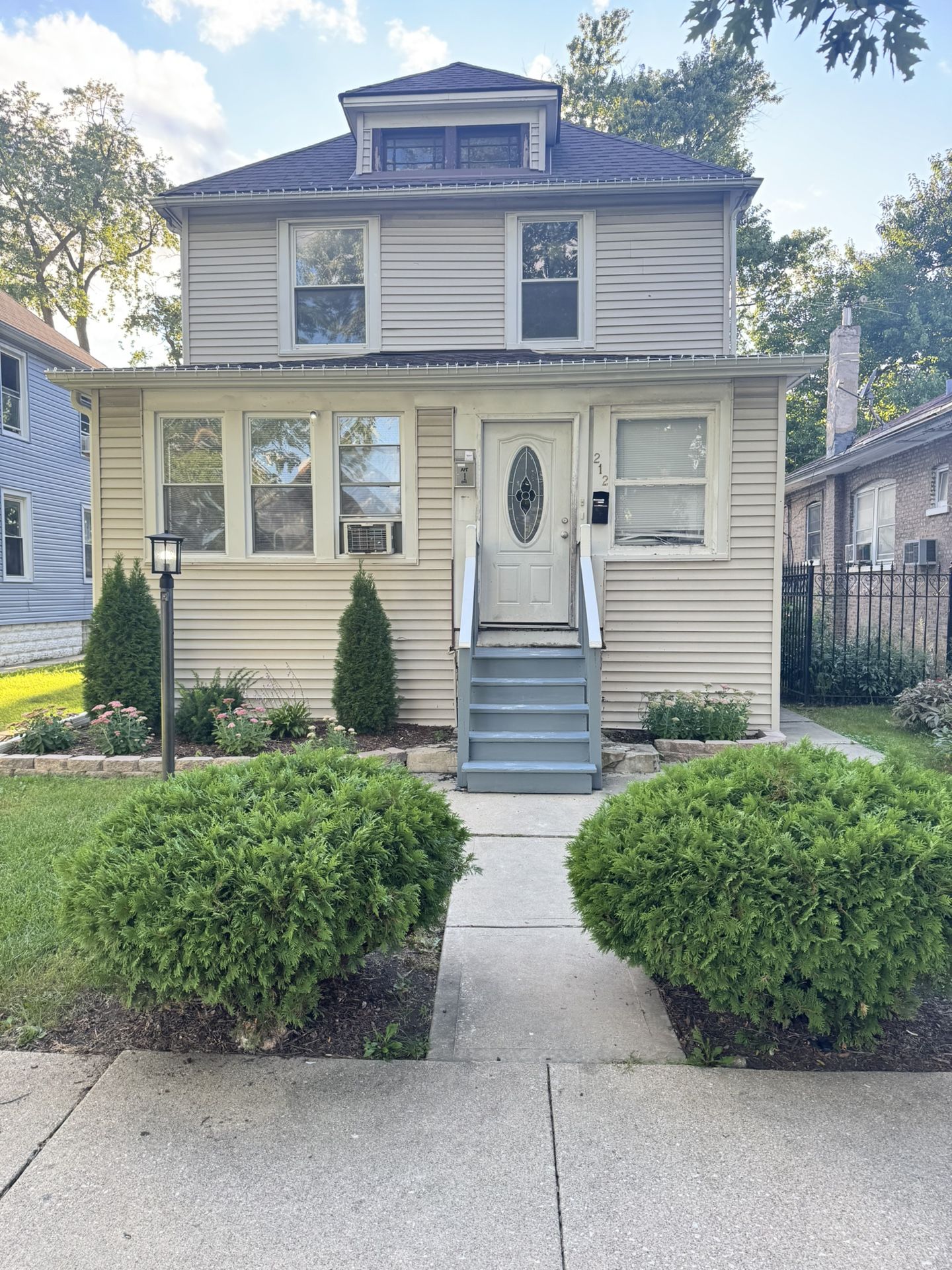 Rent In Maywood
