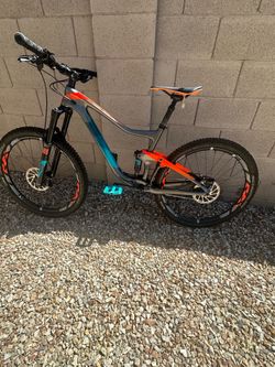 2016 Giant Trance Advanced 2 Carbon – Medium – Excellent Condition – $1,650 OBO