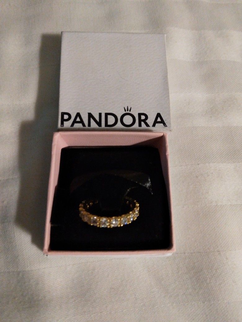 New Pandora Gold Plated Ring