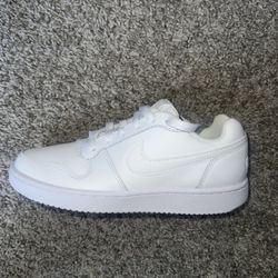 White Nikes 
