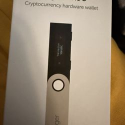 Ledger Nano S Physical Crypto Wallet