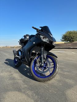 2016 Yamaha R3