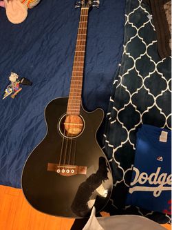 Fender acoustic bass
