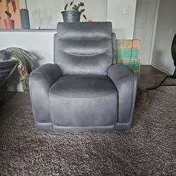 Recliner Chair