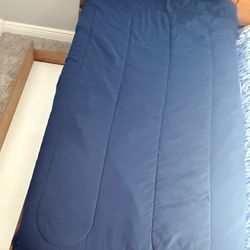Twin Bed With Trundle 