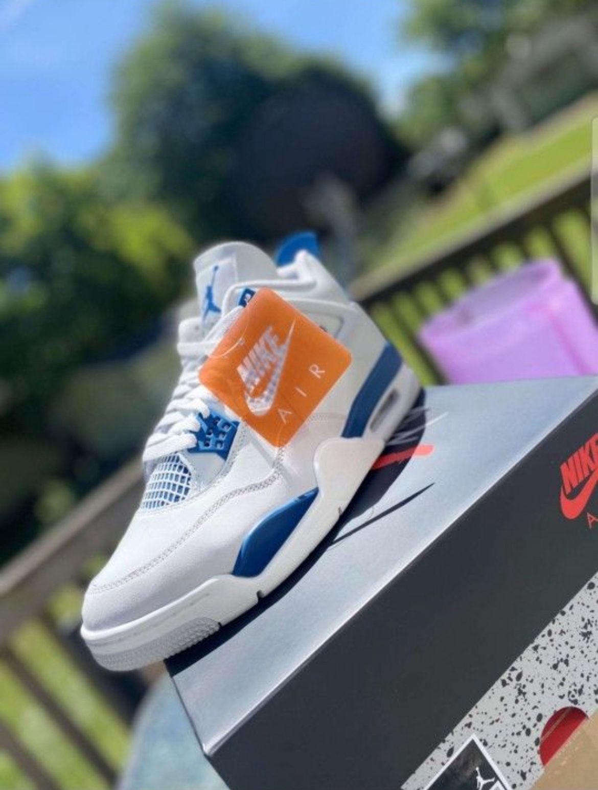 Jordan’s 4s Military Blues