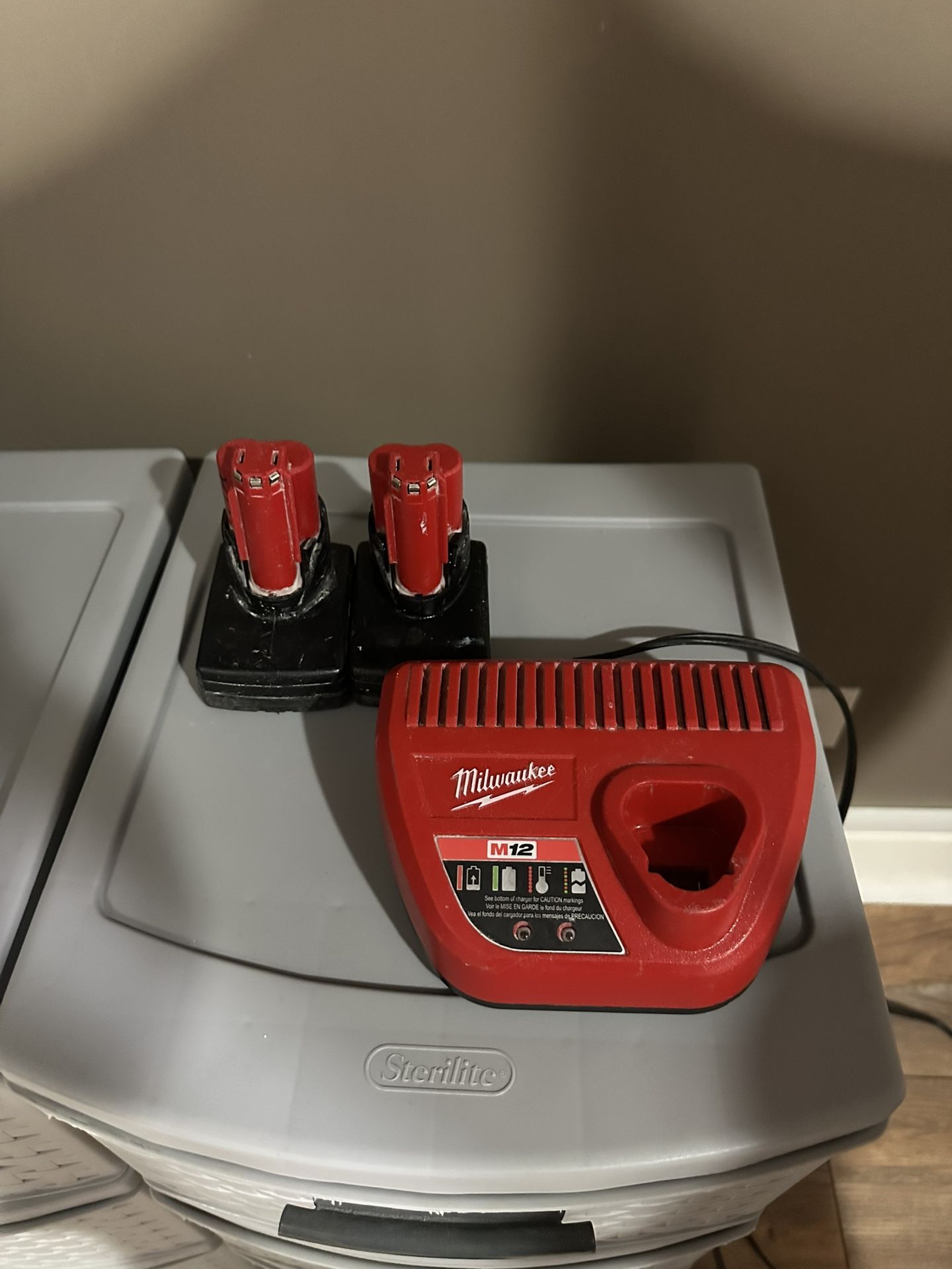 Milwaukee Batteries And Charger 