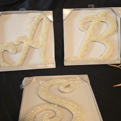 Pearl Letters Decor 