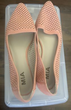 PEACH MIA FLATS….. SZ 8.5