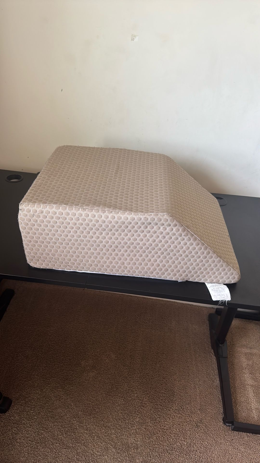 Sleeping Wedge