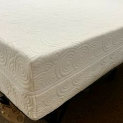10" thick NEW QUEEN MATTRESSES!