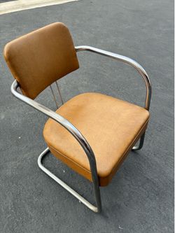 Mid-Century Brown Leather Guest Chair