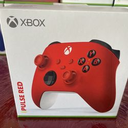 Xbox Wireless Controller, Pulse Red
