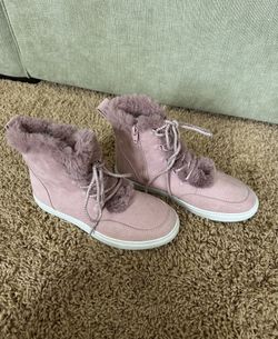 Stevies Girl Pink Boots Size 4