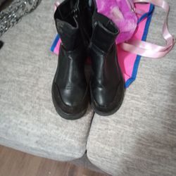 Bb Boots
