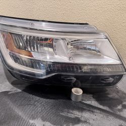 2016 To 2019 FORD EXPLORER HEADLIGHT RH