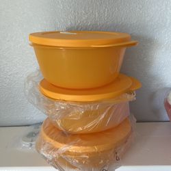 Tupperware 