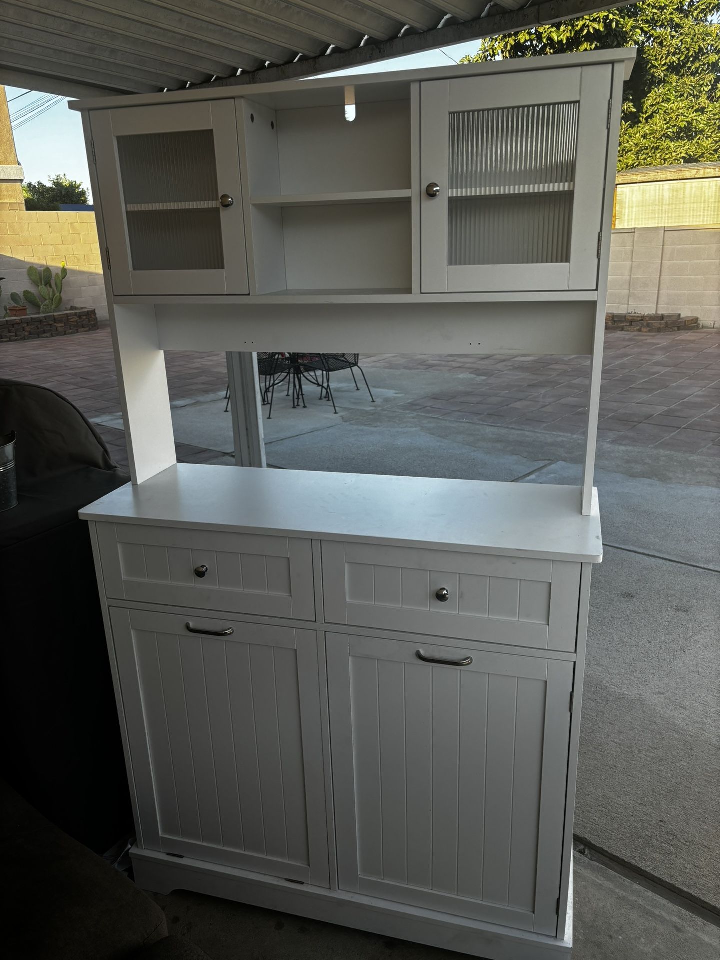 White Kitchen Hutch / Buffet Cabinet with Storage – Like New