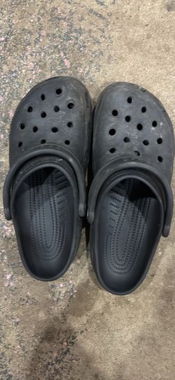 black crocs.