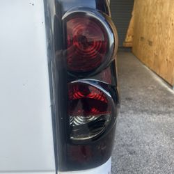 99-06 Chevy Upgraded Rear Headlights 