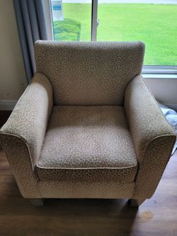 Comfy Chair Free