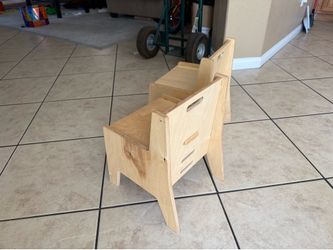 Kids chairs